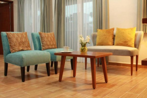 Villa CeRenata, downtown,few steps from the beach.